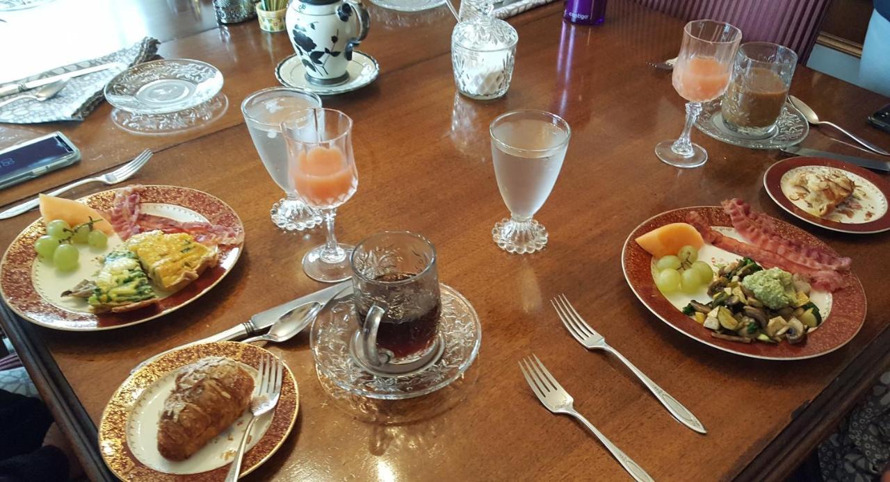 Five Seasuns Bed And Breakfast Порт-Анджелес Экстерьер фото